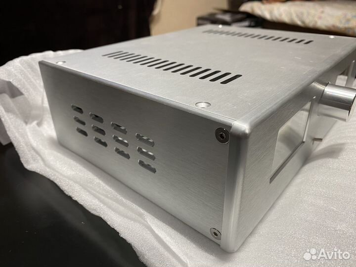 Корпус для усилителя