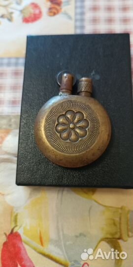 Бензиновая зажигалка