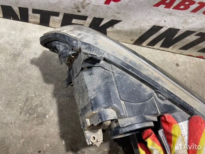 Фара передняя правая LADA Kalina 2