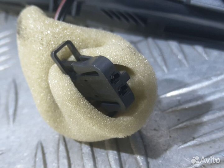 Б/У Ручка двери передней внутренняя левая#004