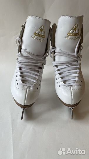 Детские проф коньки Jackson размер EUR 31,5