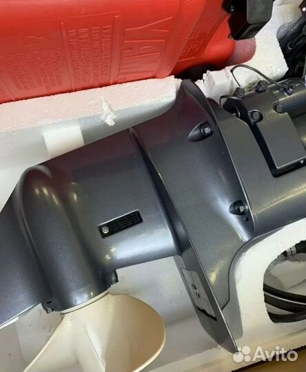 Лодочный мотор Yamaha 9.9 Витринный