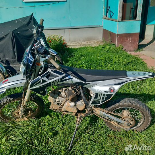 Продам питбайк