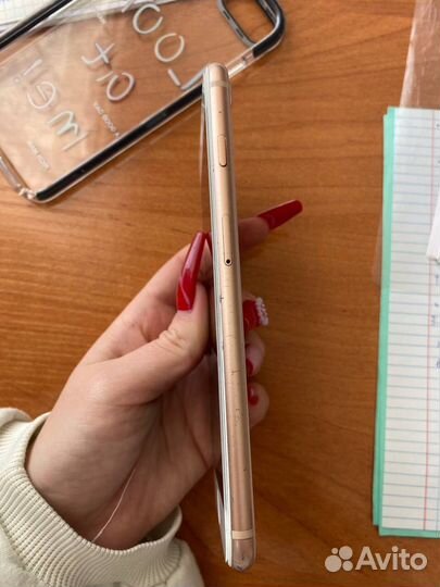 iPhone 8 Plus, 64 ГБ