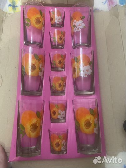 Набор бокалов и рюмок