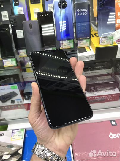 iPhone 11 pro max 64 весь в оригинале