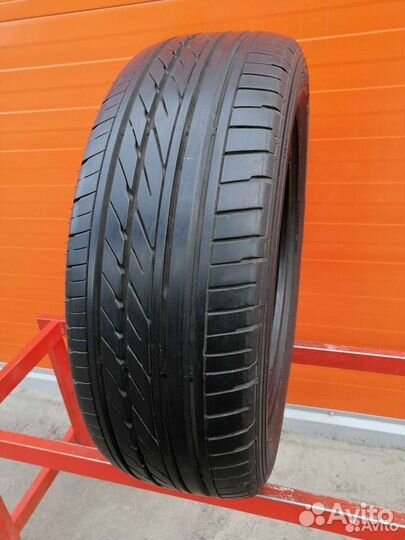 Goodyear Eagle RV-S 215/60 R17 99H