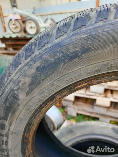 Kumho I'Zen KW22 R15