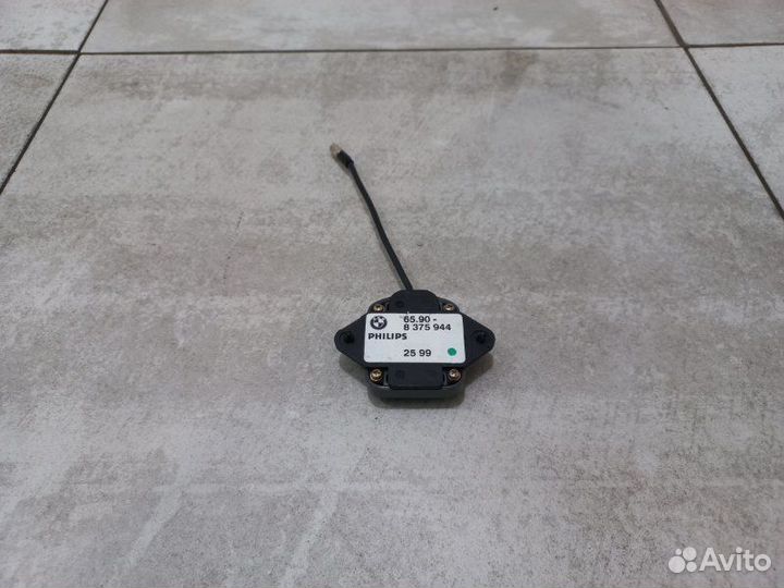 Антенна Bmw 735 E38 M62B35 1999