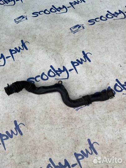 Патрубок Subaru Legacy BP5 EJ-20X 2003