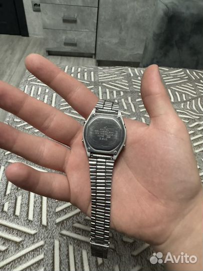 Часы casio b640w