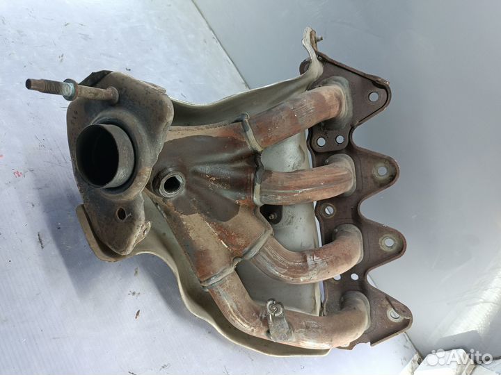 Коллектор выпускной Renault Logan 2