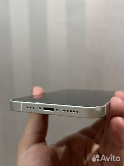 iPhone 12 128gb белый