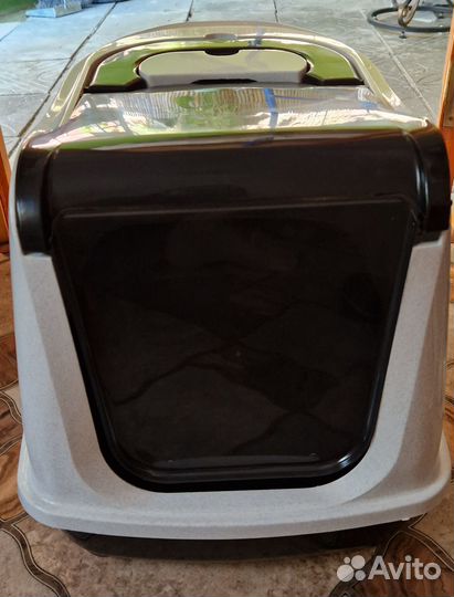 Туалет закрытый для животных