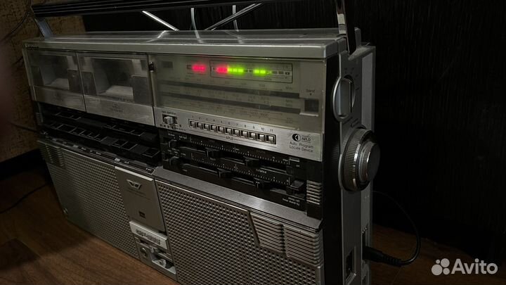 Магнитола sharp gf-555