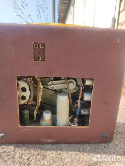 Катушечный магнитофон