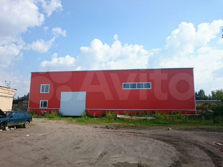 Здание 301.3 м² зу 6сот Киров Щорса