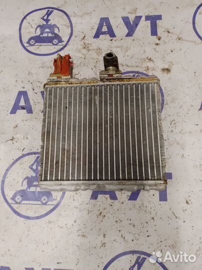 Радиатор отопителя Mitsubishi Mirage