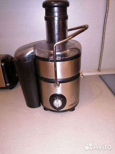 Соковыжималка troni