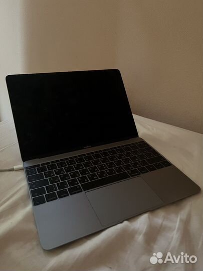 Apple MacBook 12 early 2016 512gb