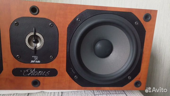 Центральный канал Focal Chorus 700