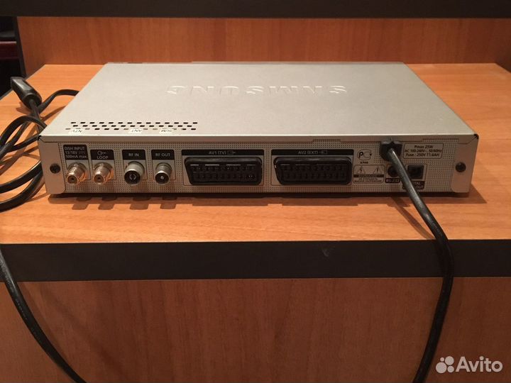 Ресивер Samsung DSB-S300V