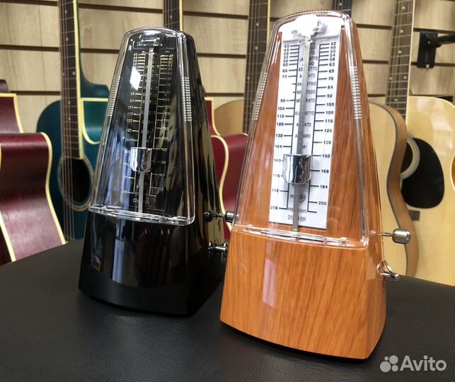 Метроном механический