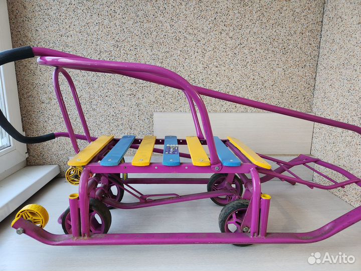 Детские санки на колесах