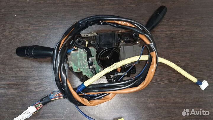 Подрулевой переключатель Сузуки Гранд Витара 1999