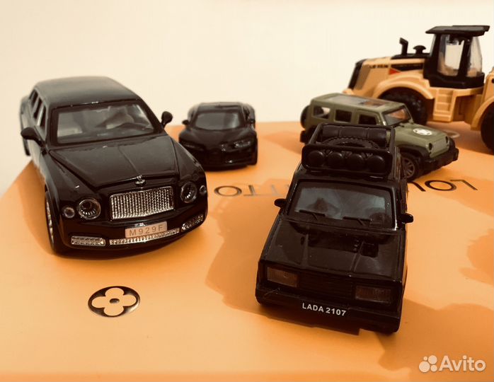 Машинки - читайте описание