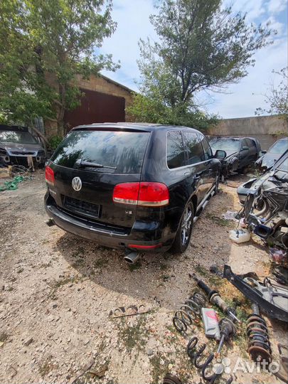 В разборе Volkswagen Touareg 2003 г. 4.2 бен АКПП