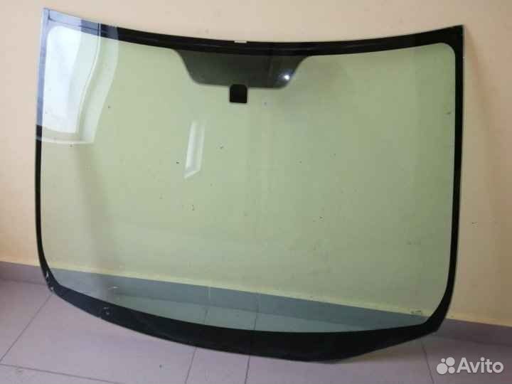 Лобовое стекло на Сузуки Свифт