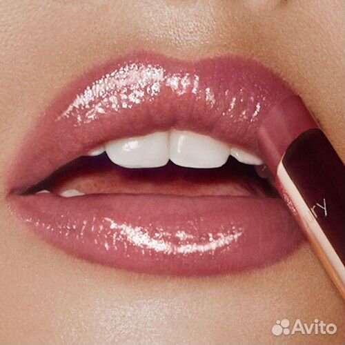 Charlotte tilbury superstar lips Pillow talk