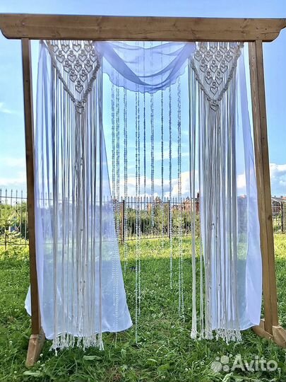 Деревянная арка