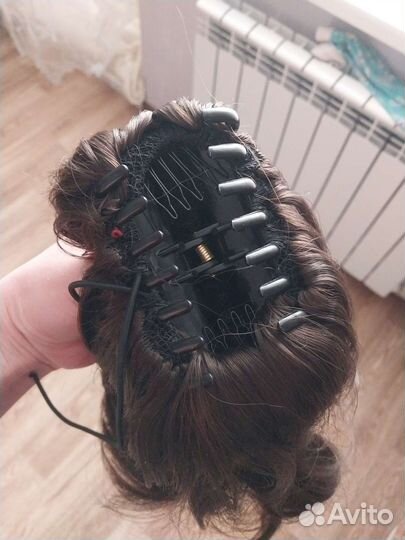 Хвост на заколке