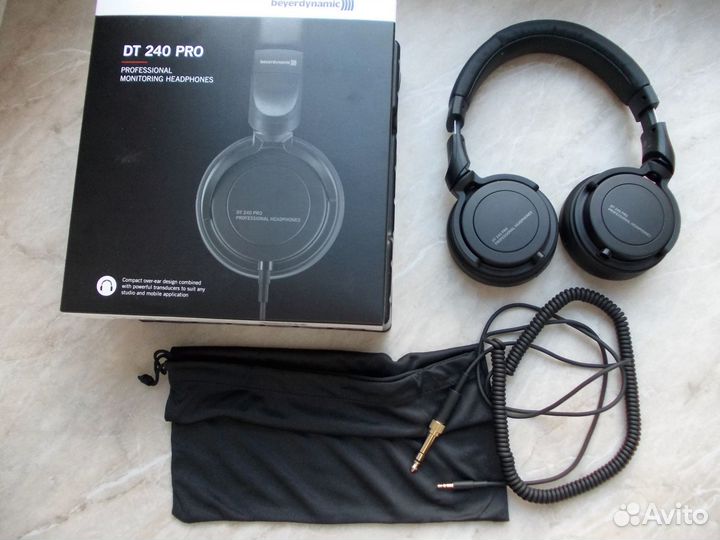 Наушники Beyerdynamic DT 240 Pro