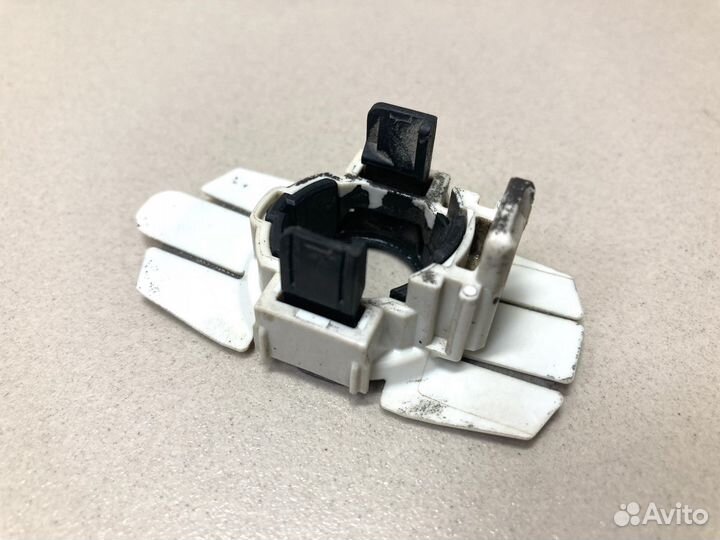 Кронштейн датчика парков Toyota Land Cruiser Prado