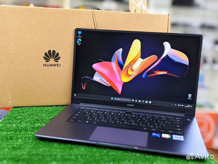 Ультрабук Huawei Mate book D15 / i5 / 16/512Gb