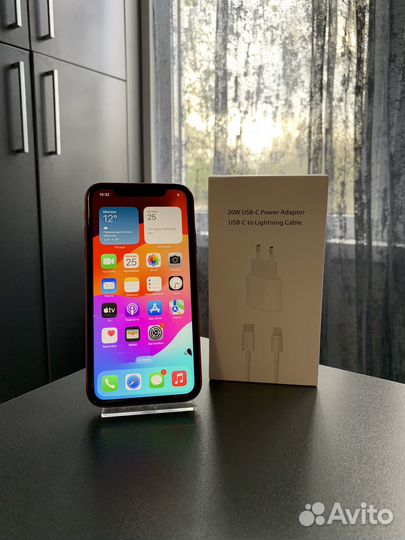 iPhone Xr, 64 ГБ