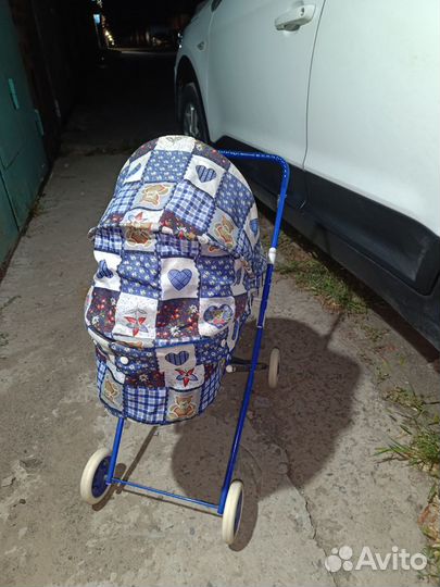 Коляска детская (игрушка)