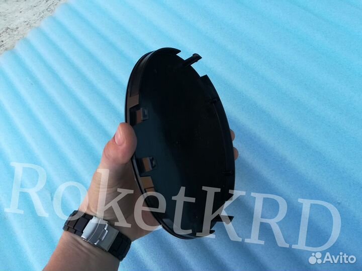 Эмблема Тойота Ленд Крузер в Наличии