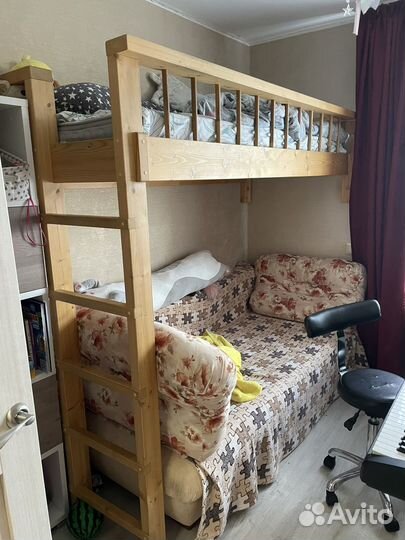 Кровать чердак из массива сосны