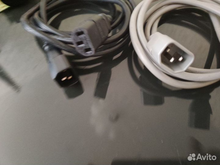 Шнуры VGA; патч-корд; сетевой от ибп до системника
