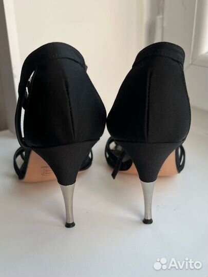 Босоножки lerre 39