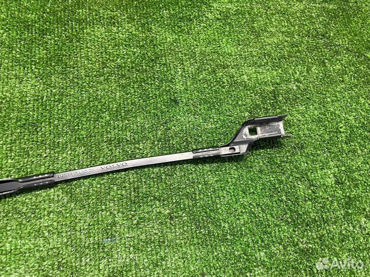 Поводок стеклоочистителя левый Volvo C30 рест
