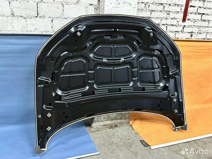 Капот Audi Q5