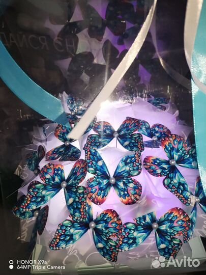 Букет из бабочек в сумочке