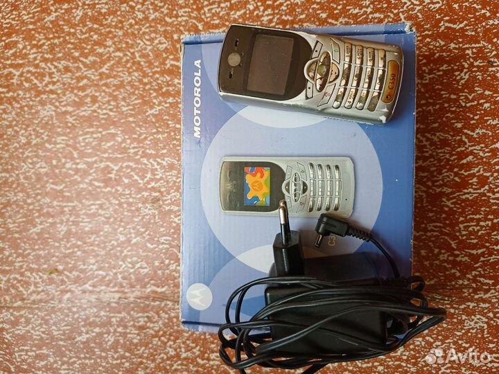 Motorola C350