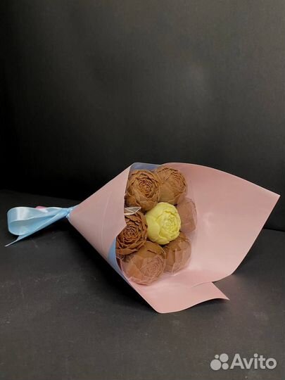 Букет - 7 Пионов из Бельгийского Шоколада