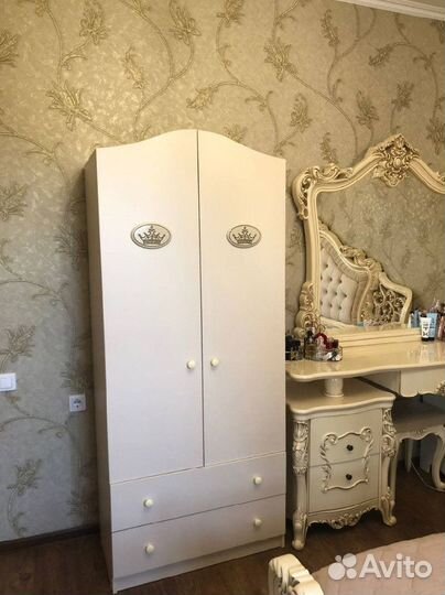 Шкаф для одежды двухстворчатый